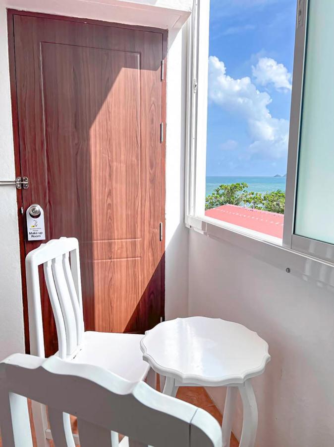88 House Patong Hotel Bagian luar foto